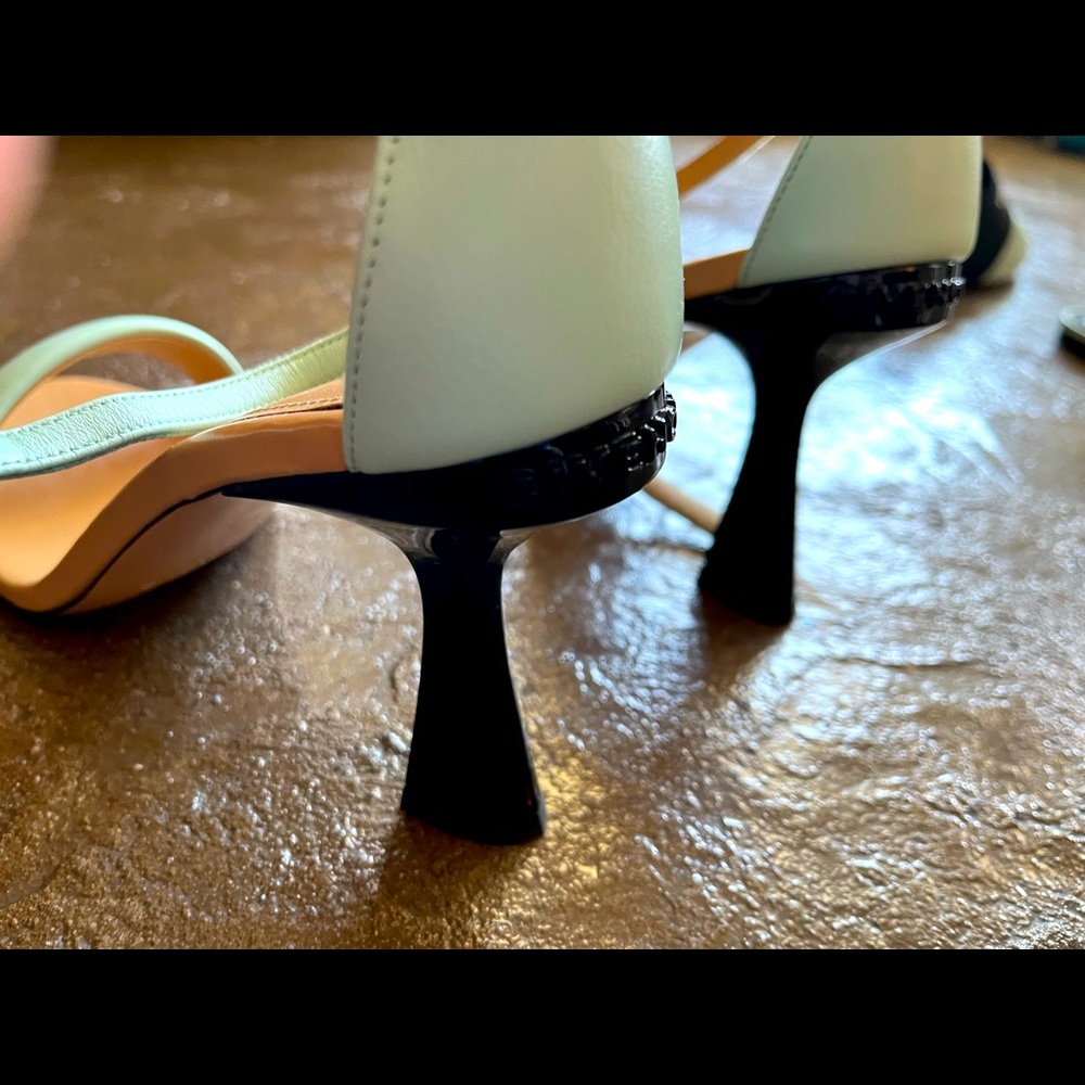 Givenchy 37.5 Goatskin Carene Two Toned Sandals 40 Acqua